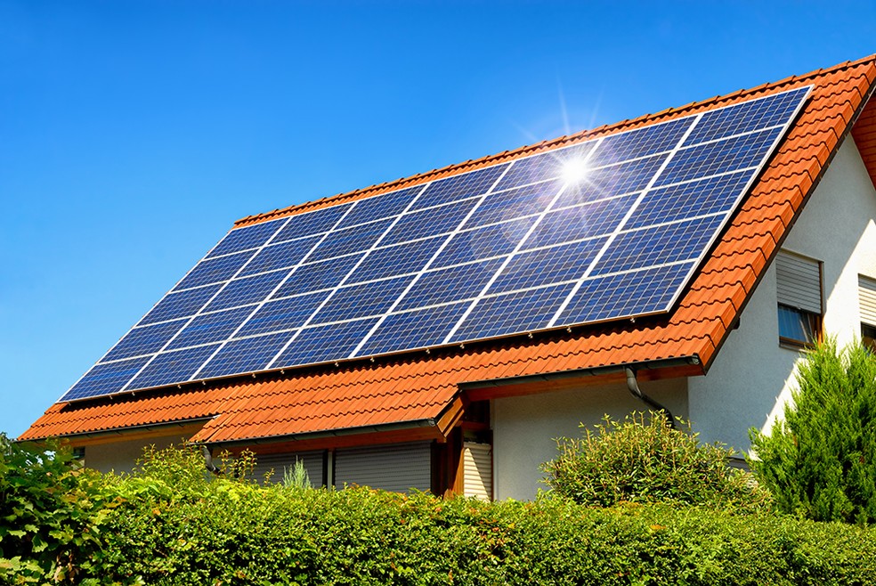 Painel solar: o que é, como funciona, vantagens e custo-benefício